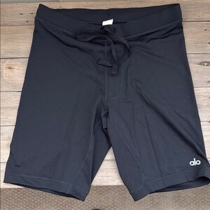 ALO Yoga Black Performance Shorts